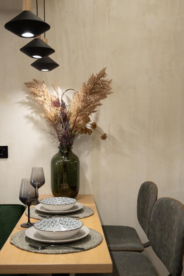 Leo Apartment *